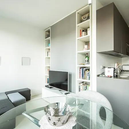 Apartment Cadorna 10